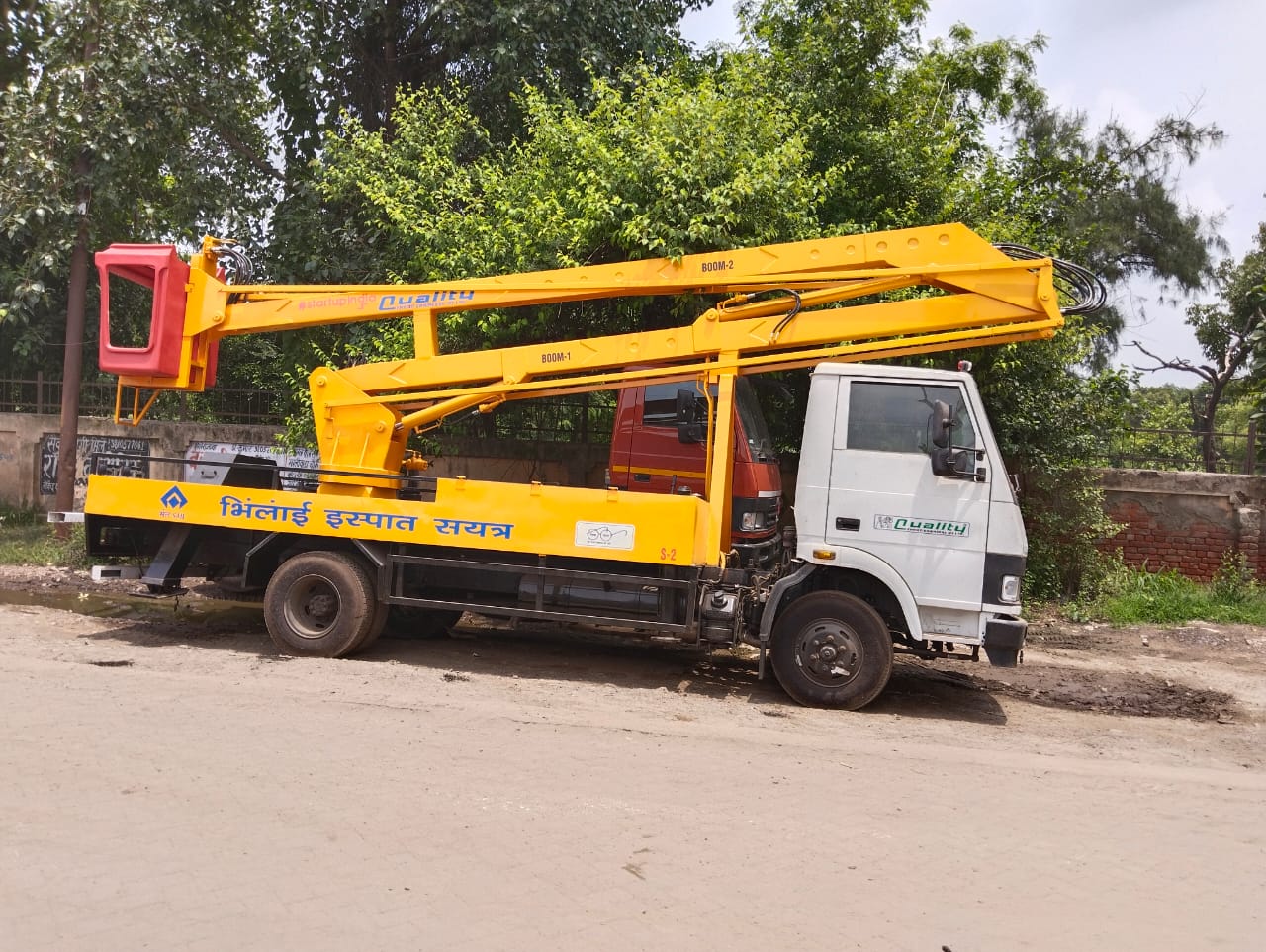 Sky Lift / Hydraulics Access Platform